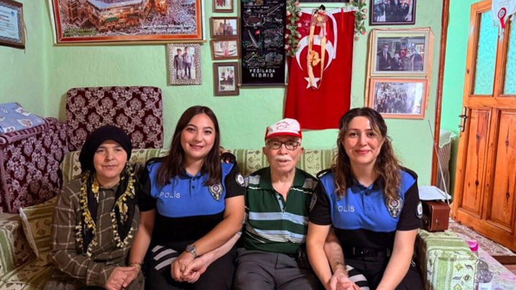 Bilecik’te Toplum Destekli Polislerden Gazilere ziyaret