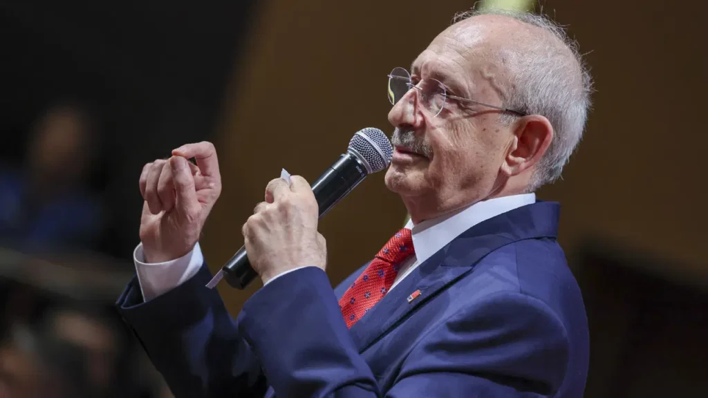 Saat verildi: Kılıçdaroğlu açıklama yapacak